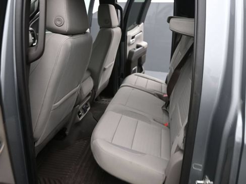 Used 2023 GMC Sierra 1500 SLE w/ Preferred Package AWD/4WD image 15