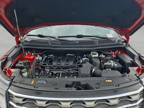 Used 2017 Ford Explorer XLT w/ Equipment Group 202A FWD image 36