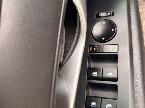 Used 2025 Hyundai Tucson SEL FWD image 27