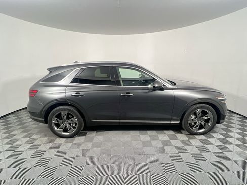 Used 2023 Genesis Electrified GV70 Advanced image 2