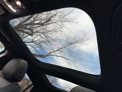 Certified 2023 Mercedes-Benz GLA 250 4MATIC image 17