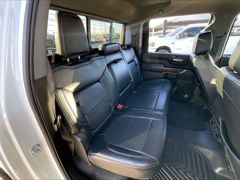 Used 2022 GMC Sierra 2500 SLE w/ SLE Convenience Package image 19