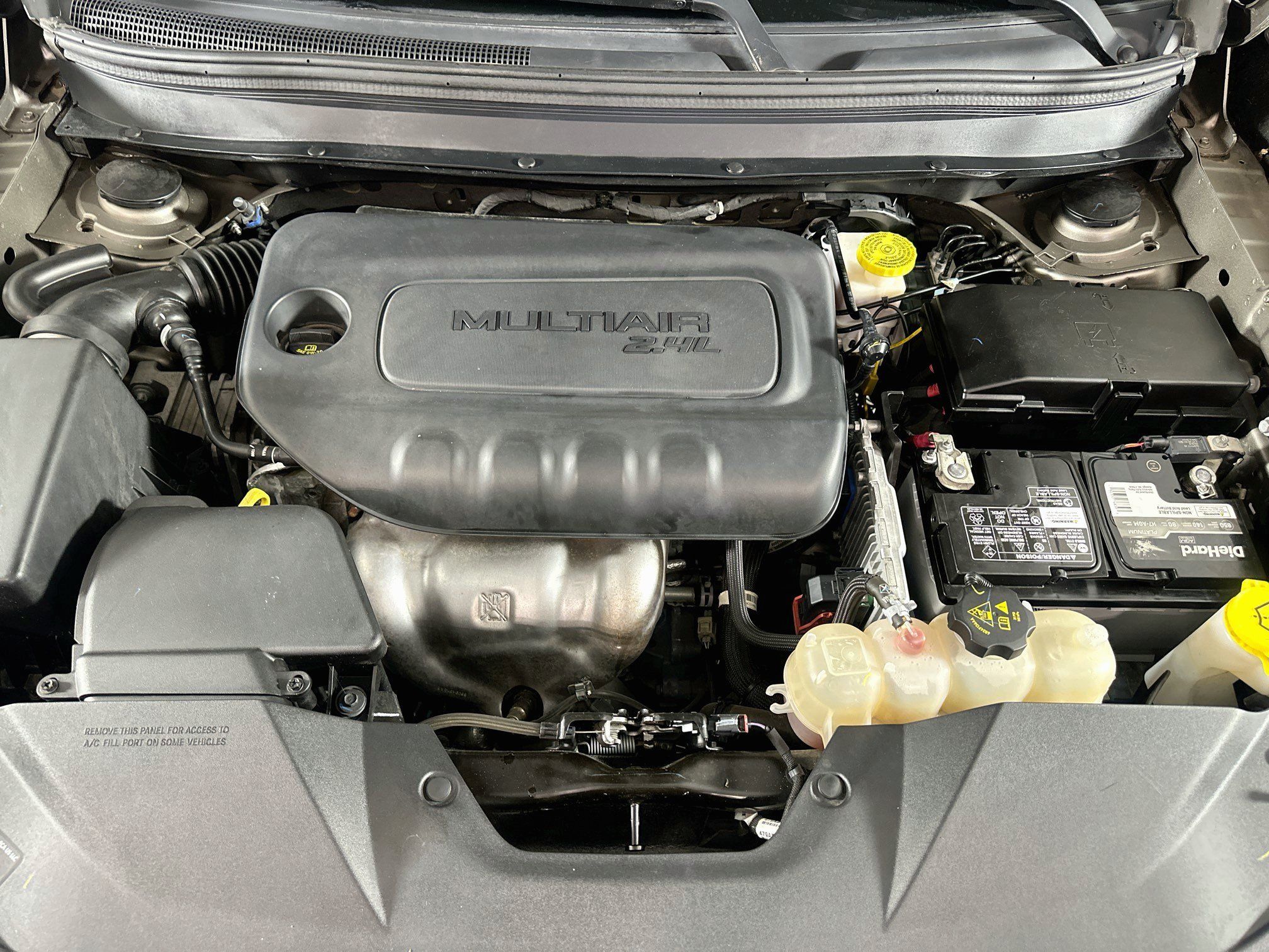 Used 2019 Jeep Cherokee Latitude w/ Popular Appearance Group FWD image 30