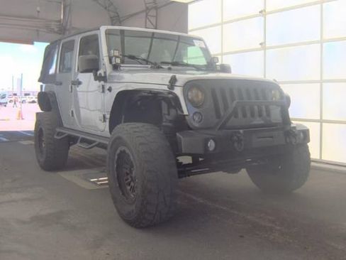 Used 2017 Jeep Wrangler Unlimited Sport w/ Connectivity Group AWD/4WD image 1