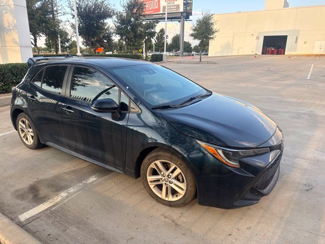 Used 2019 Toyota Corolla SE FWD image 2
