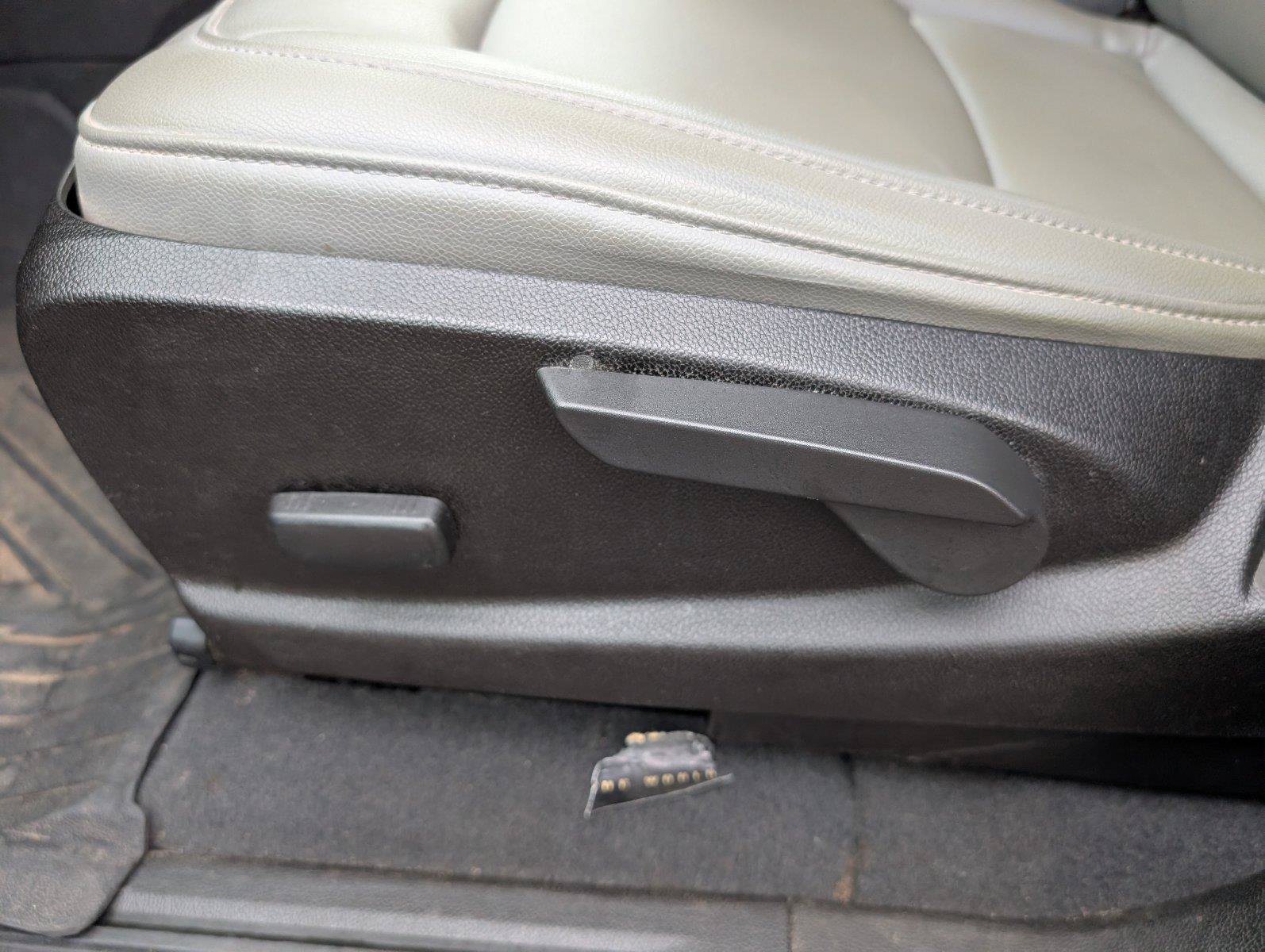 Used 2019 Chevrolet Colorado W/T w/ WT Convenience Package RWD image 15