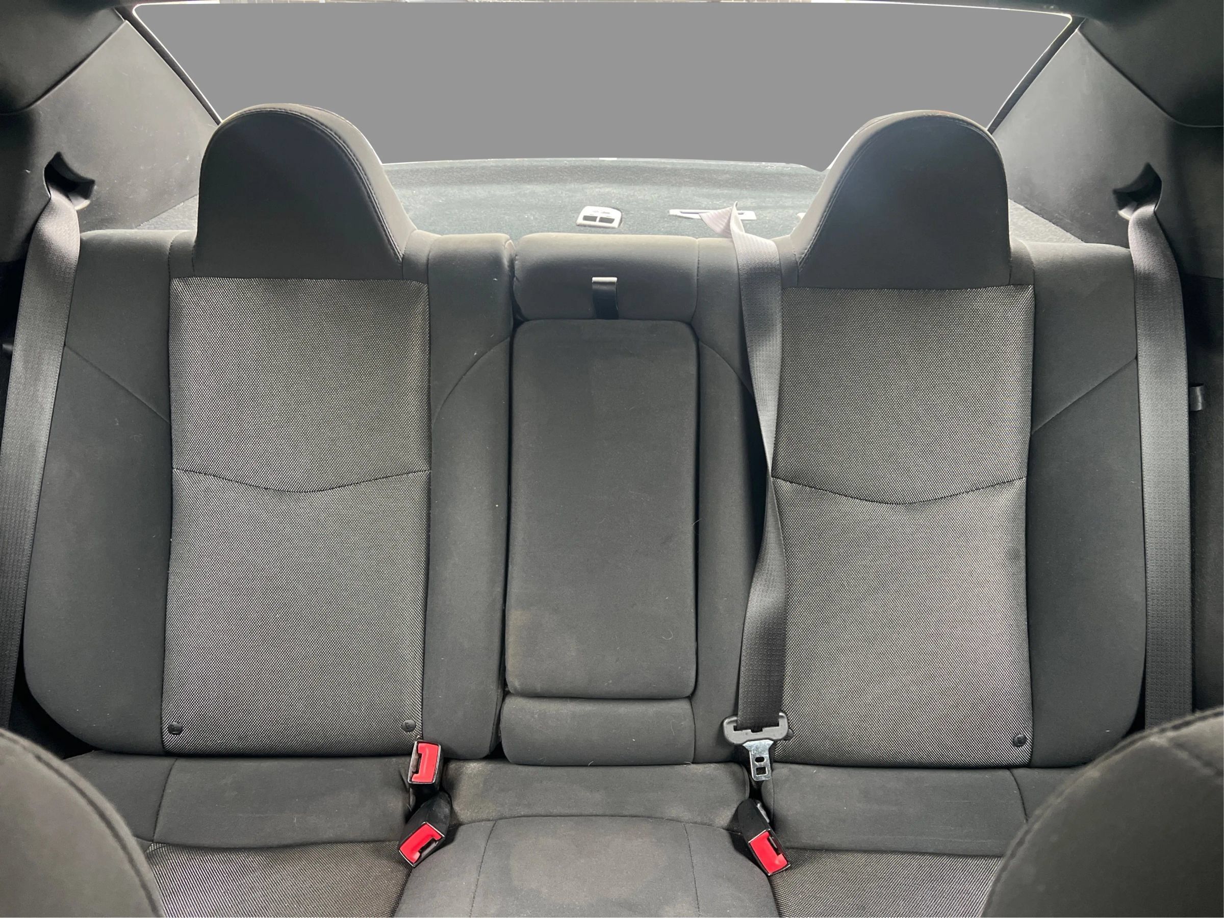 Used 2014 Dodge Avenger SE FWD image 16