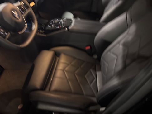 Used 2025 BMW 530i image 20