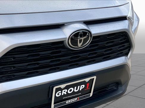 Used 2025 Toyota RAV4 LE FWD image 29