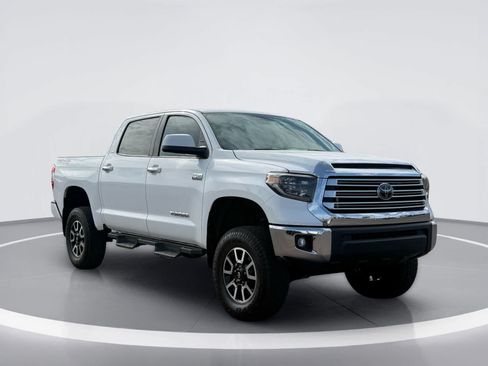 Used 2021 Toyota Tundra Limited w/ Limited Premium Package AWD/4WD image 10