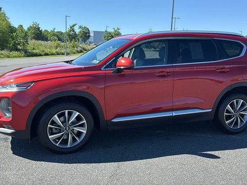 Used 2020 Hyundai Santa Fe SEL w/ Convenience Package AWD/4WD image 13