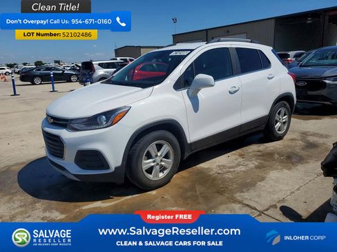 Used 2020 Chevrolet Trax LT FWD image 1