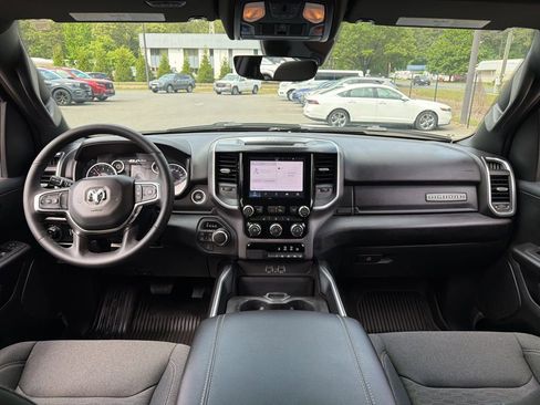 Used 2025 RAM 1500 Big Horn AWD/4WD image 7