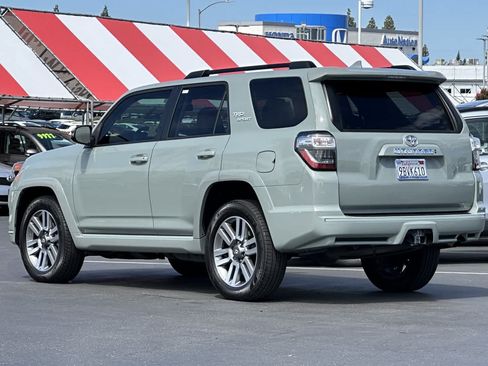Used 2022 Toyota 4Runner TRD Sport w/ Technology Package RWD image 7