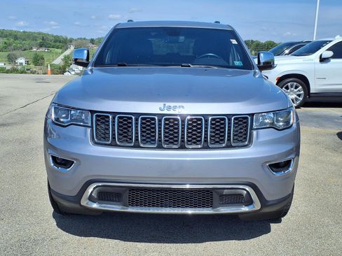Used 2020 Jeep Grand Cherokee Limited AWD/4WD image 2