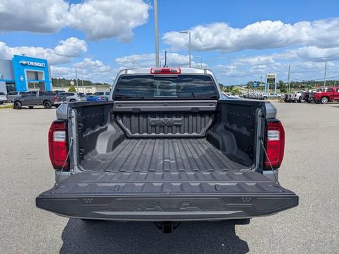 Used 2026 GMC Canyon Elevation w/ Convenience Package image 14