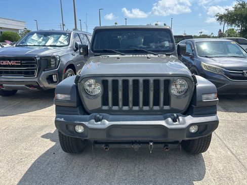 Used 2020 Jeep Wrangler Sport AWD/4WD image 8