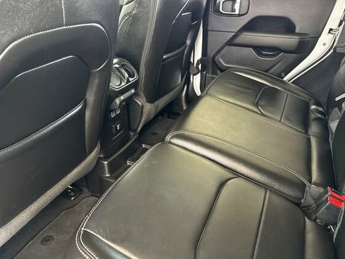 Certified 2021 Jeep Wrangler Unlimited Sahara w/ Cold Weather Group image 9