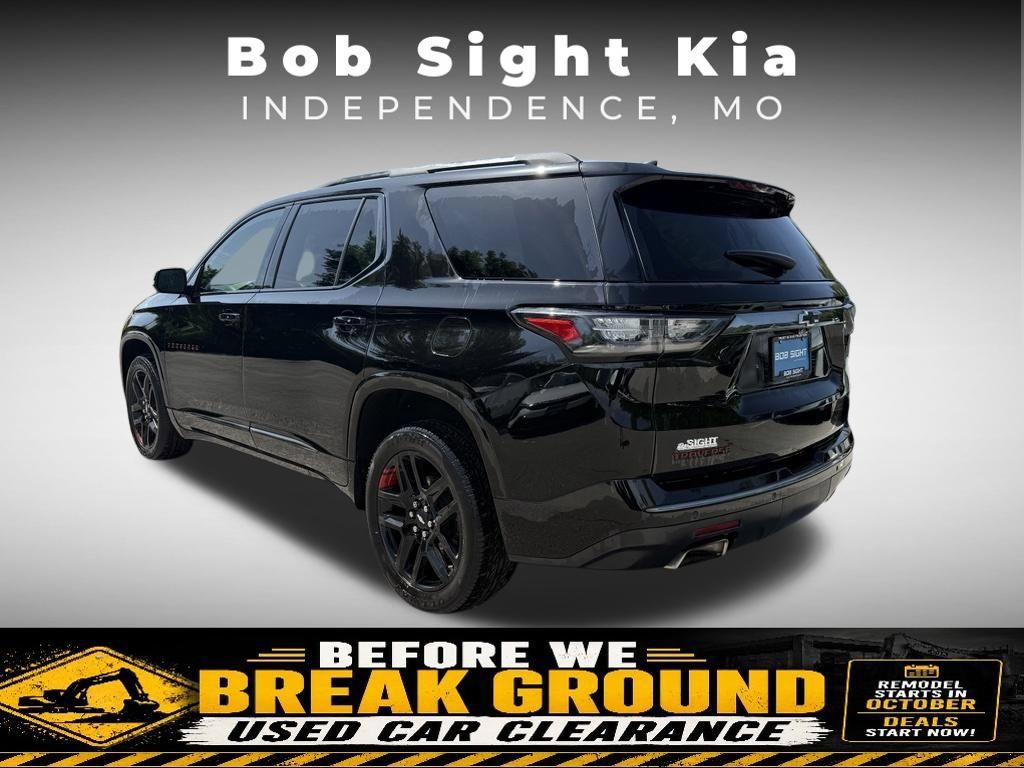 Used 2020 Chevrolet Traverse Premier w/ Redline Edition FWD image 7
