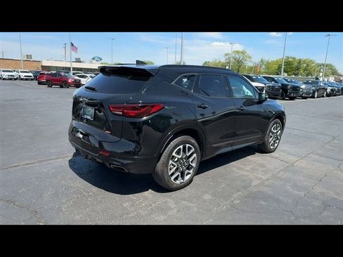 Certified 2024 Chevrolet Blazer RS w/ LPO, Floor Liner Package AWD/4WD image 8