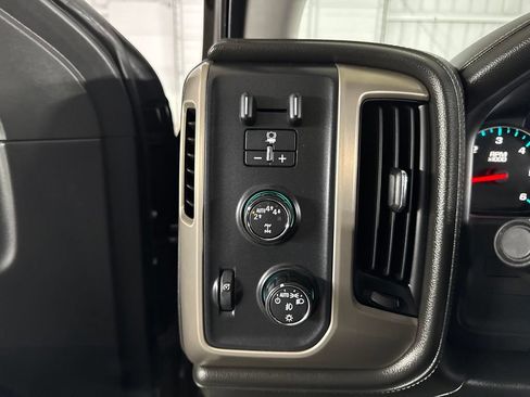 Used 2017 GMC Sierra 1500 Denali w/ Denali Ultimate Package AWD/4WD image 25