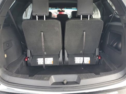 Used 2015 Ford Explorer XLT w/ Equipment Group 202B image 7