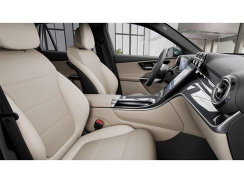 New 2026 Mercedes-Benz GLC 300 4MATIC image 4