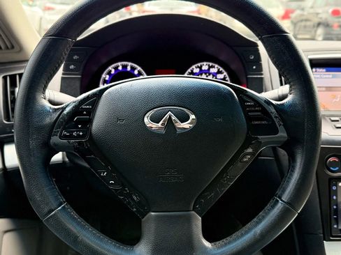 Used 2009 INFINITI G37 Journey w/ Premium Pkg image 13