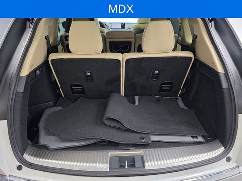 Used 2024 Acura MDX SH-AWD w/ Advance Package image 17