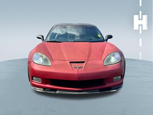 Used 2007 Chevrolet Corvette Coupe w/ Preferred Equipment Group RWD image 2