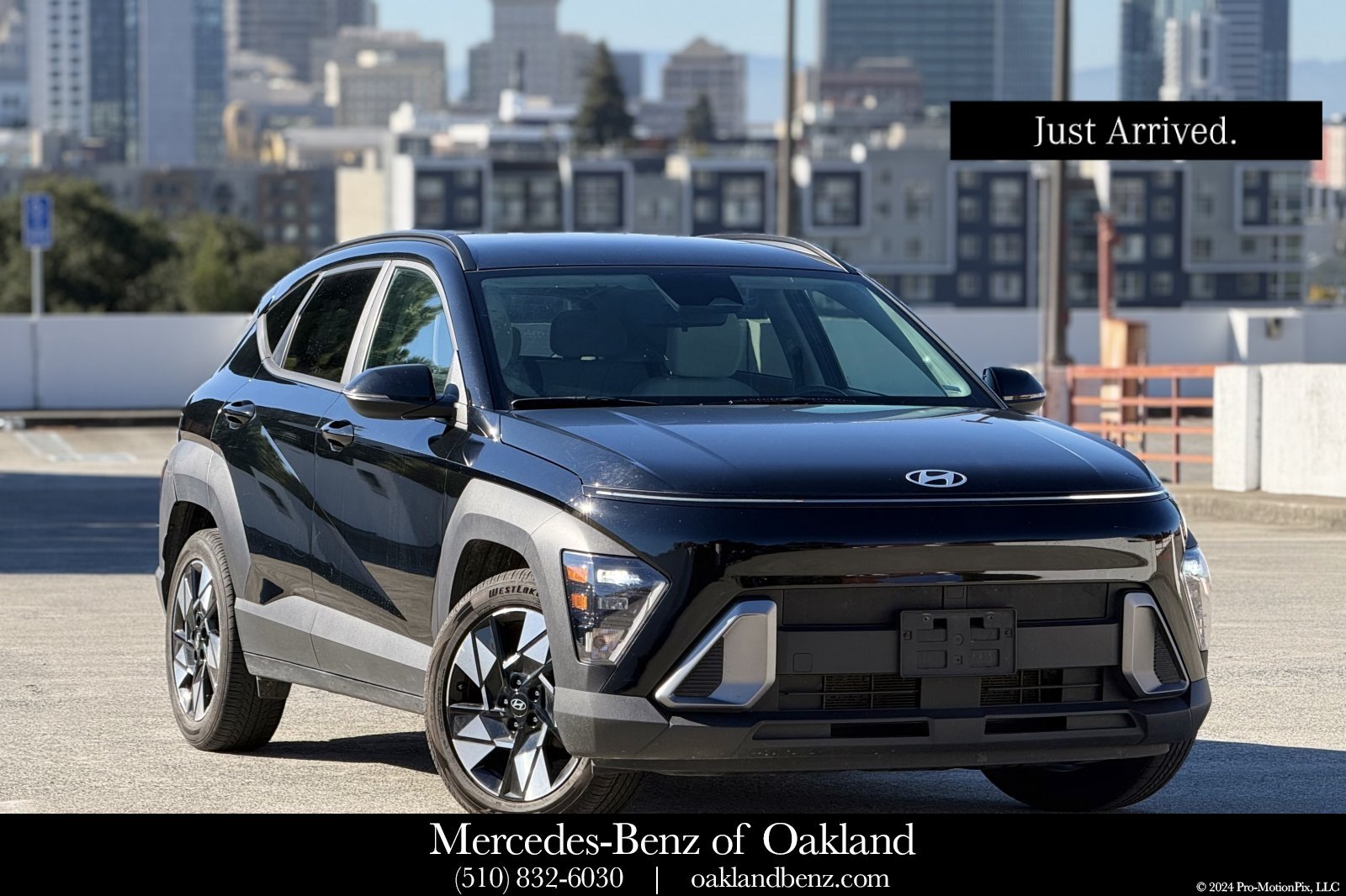 Used 2024 Hyundai Kona SEL FWD image 1