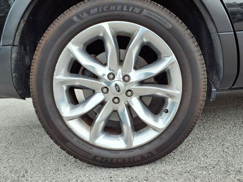 Used 2015 Ford Explorer Limited w/ Equipment Group 302A AWD/4WD image 35