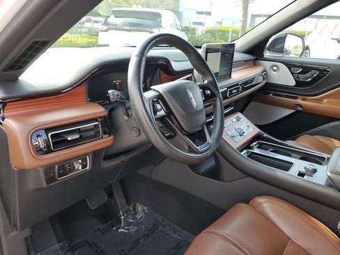 Used 2024 Lincoln Aviator Reserve w/ Equipment Group 201A image 19