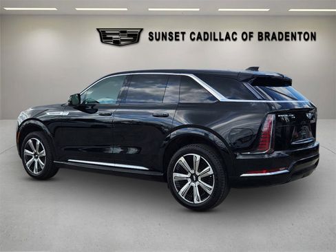 New 2025 Cadillac Escalade IQ Luxury 1 w/ Smart Trailering package image 5