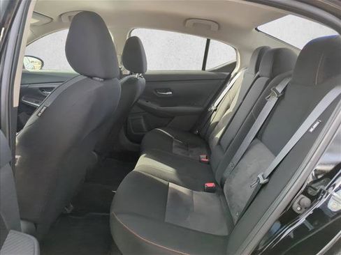 Used 2022 Nissan Sentra SR w/ Electronics Package image 18