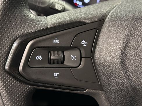 Used 2021 Chevrolet TrailBlazer LT w/ Convenience Package FWD image 23