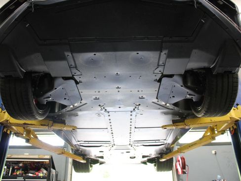 Used 2024 Chevrolet Corvette Stingray Preferred Cpe w/ Z51 Performance Package RWD image 93