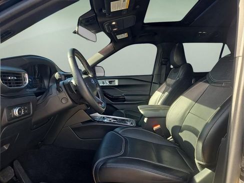 Used 2022 Ford Explorer ST w/ Equipment Group 401A image 23