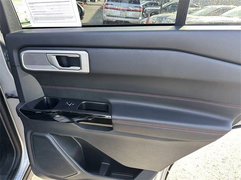 Certified 2023 Ford Explorer ST-Line w/ Class IV Trailer Tow Package image 41