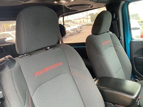 Used 2020 Jeep Wrangler Rubicon w/ Cold Weather Group image 29