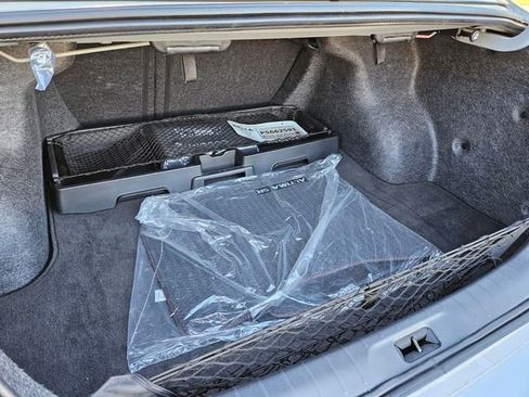 Used 2024 Nissan Altima 2.0 SR image 13