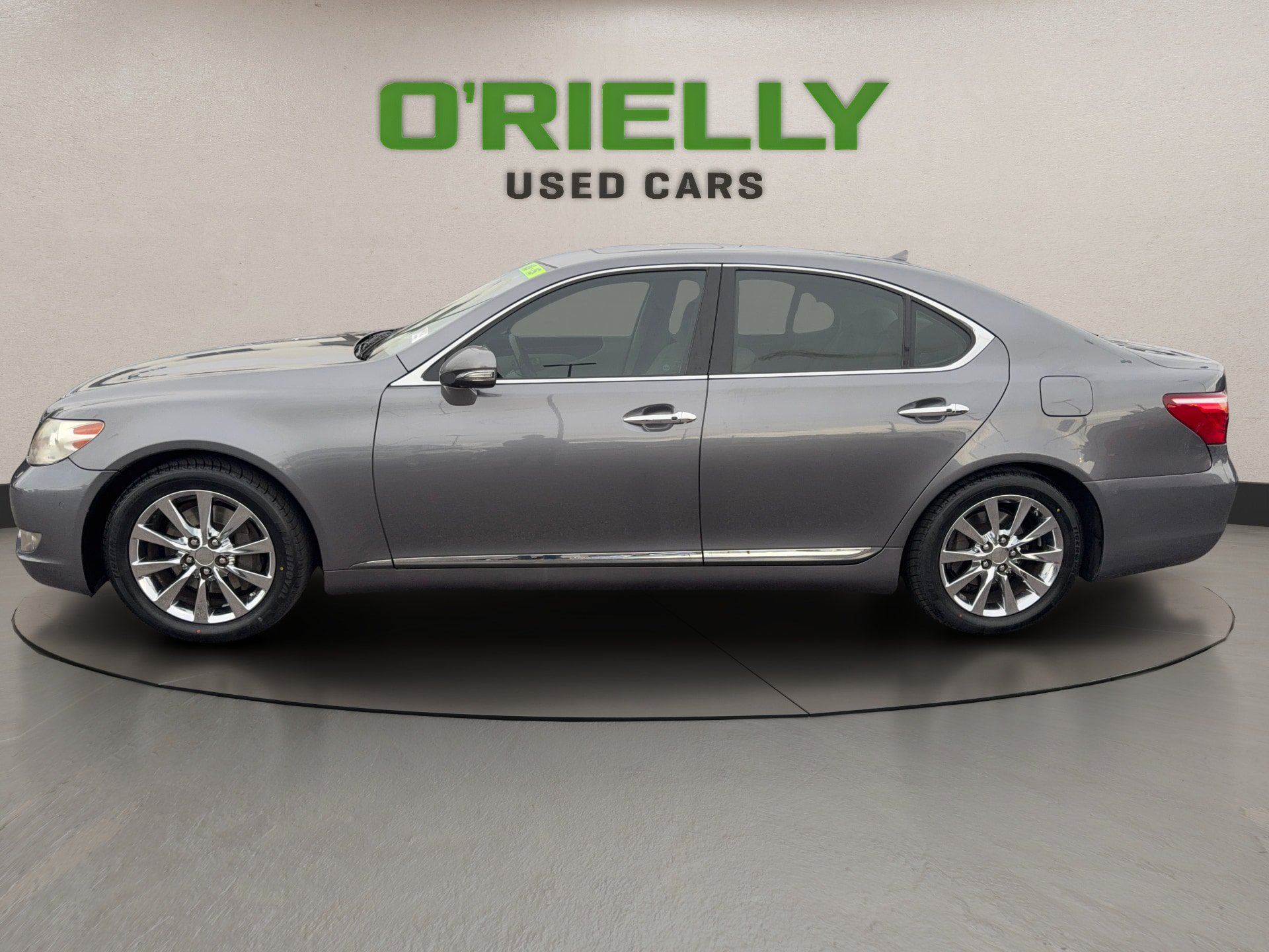 Used 2012 Lexus LS 460 w/ Comfort Pkg RWD image 3