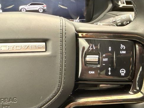 Used 2025 Land Rover Range Rover Velar Dynamic SE AWD/4WD image 12