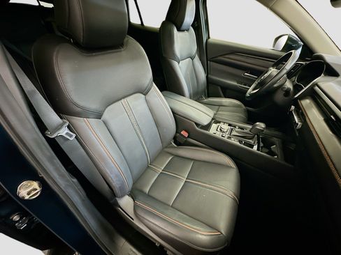 Used 2025 MAZDA CX-50 AWD 2.5 Hybrid w/ Premium Pkg image 34