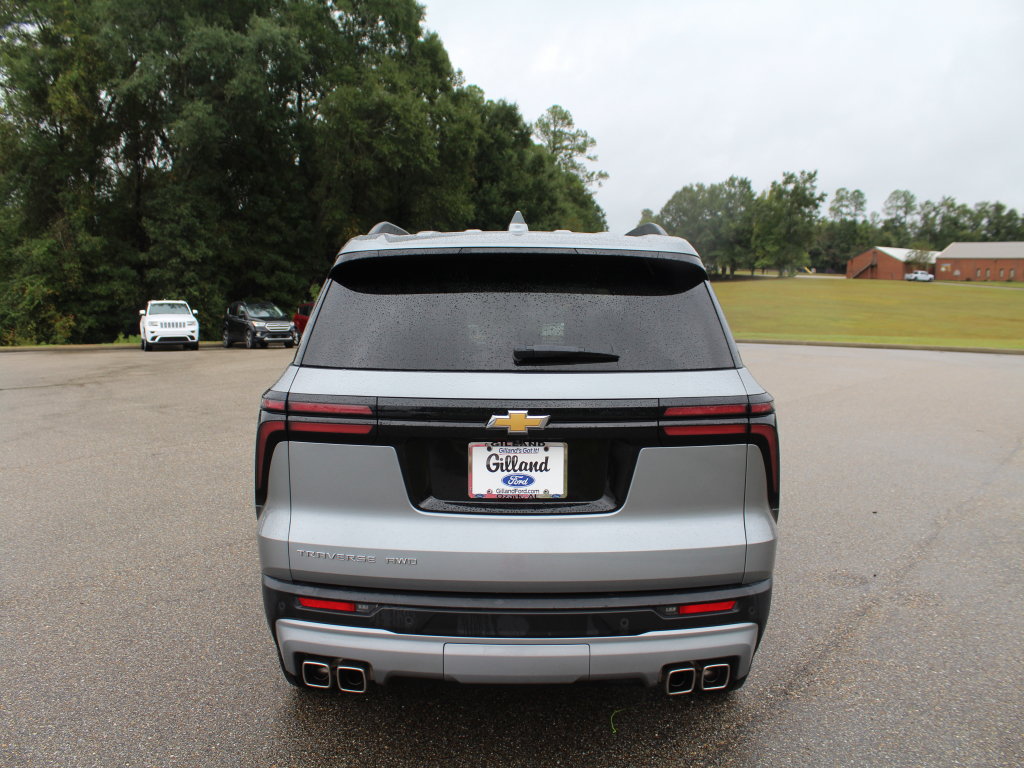 Used 2026 Chevrolet Traverse LT AWD/4WD image 6