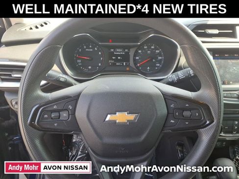 Used 2022 Chevrolet TrailBlazer LT FWD image 19