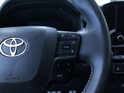 Certified 2025 Toyota Camry SE image 27