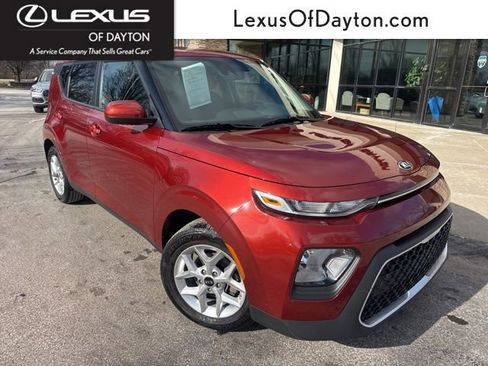 Used 2020 Kia Soul S image 1