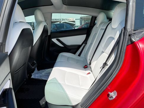 Used 2020 Tesla Model 3 Long Range AWD/4WD image 11