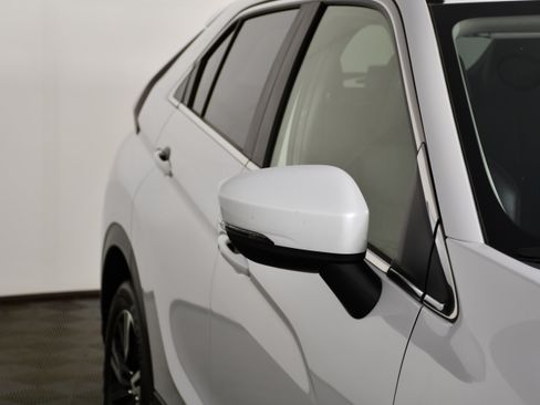 Used 2024 Mitsubishi Eclipse Cross SE AWD/4WD image 14